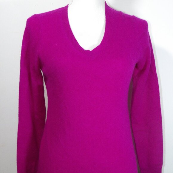 Share Charter Club 100% Cashmere Sweater Women's Petite Small Luxury Fuchsia Pin - Picture 1 of 6